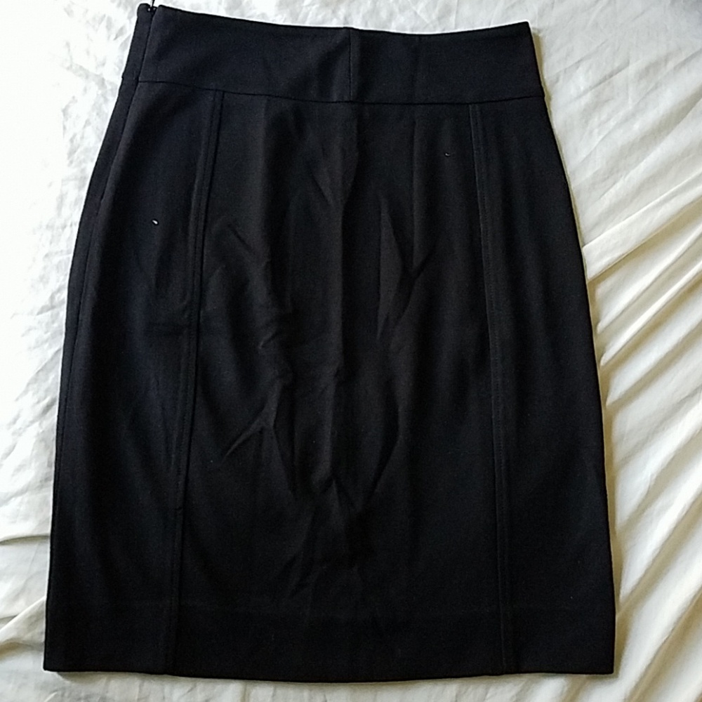 Bcbg maxazria black skirt